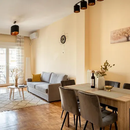 Forum, Family-friendly Home, Metro Access Apartman